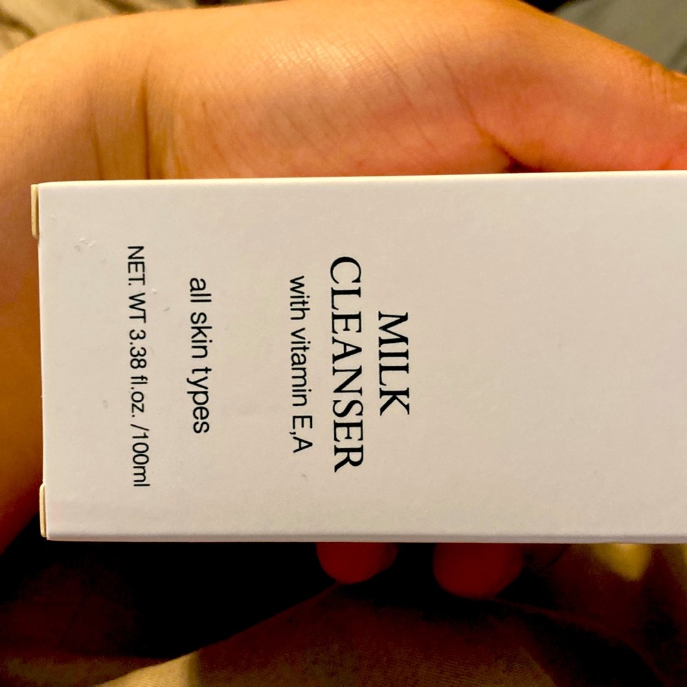 Milk cleanser
